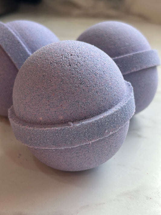 Cedar Musk & Lavender Bath Bomb
