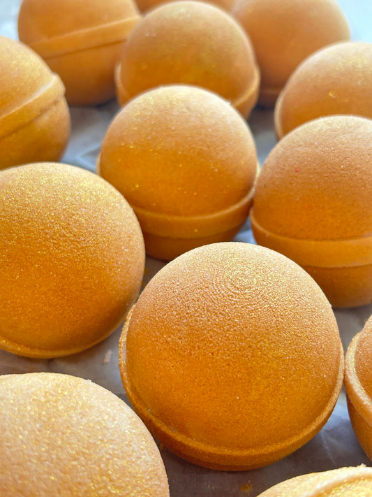 Warm Golden Sugar Bath Bomb
