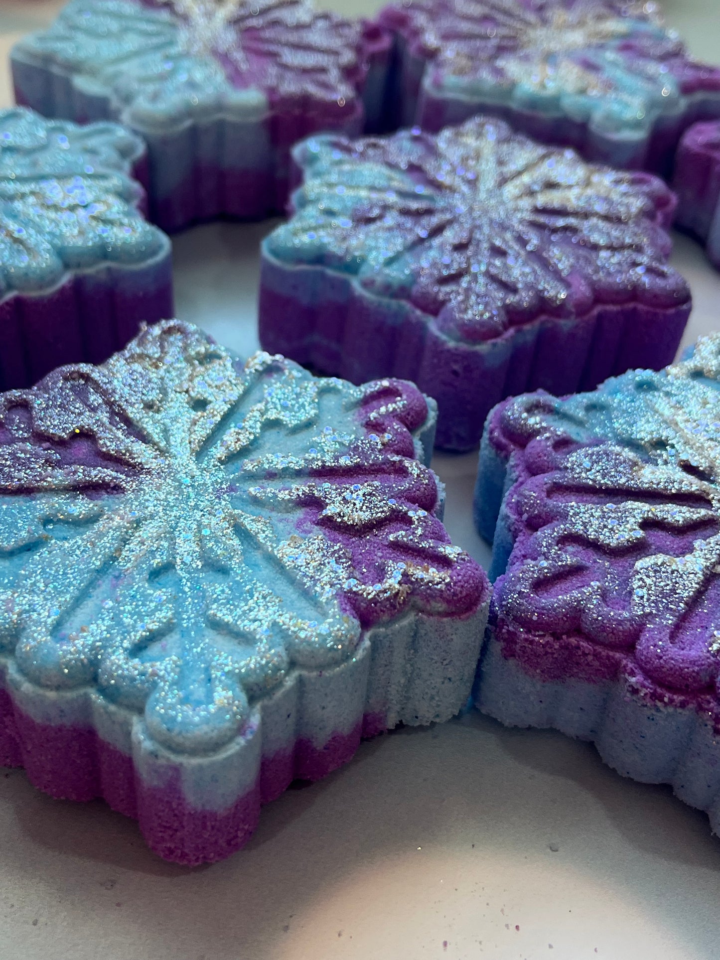 Snowflake Sparkles Bath Bomb