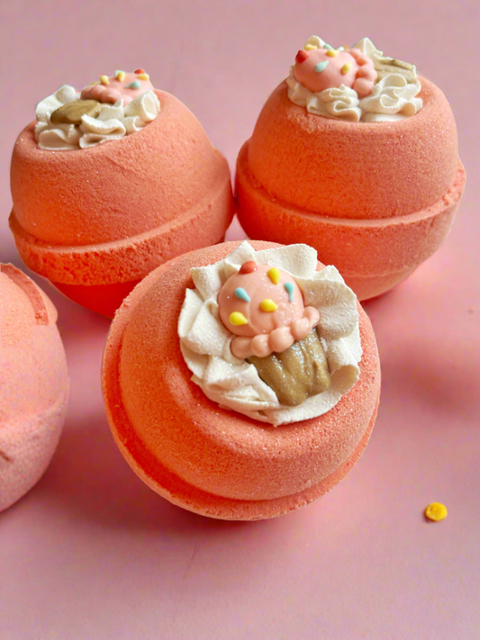 Sweet Strawberry Bath Bomb