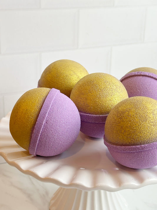 Dark Berries & Blooms Bath Bomb