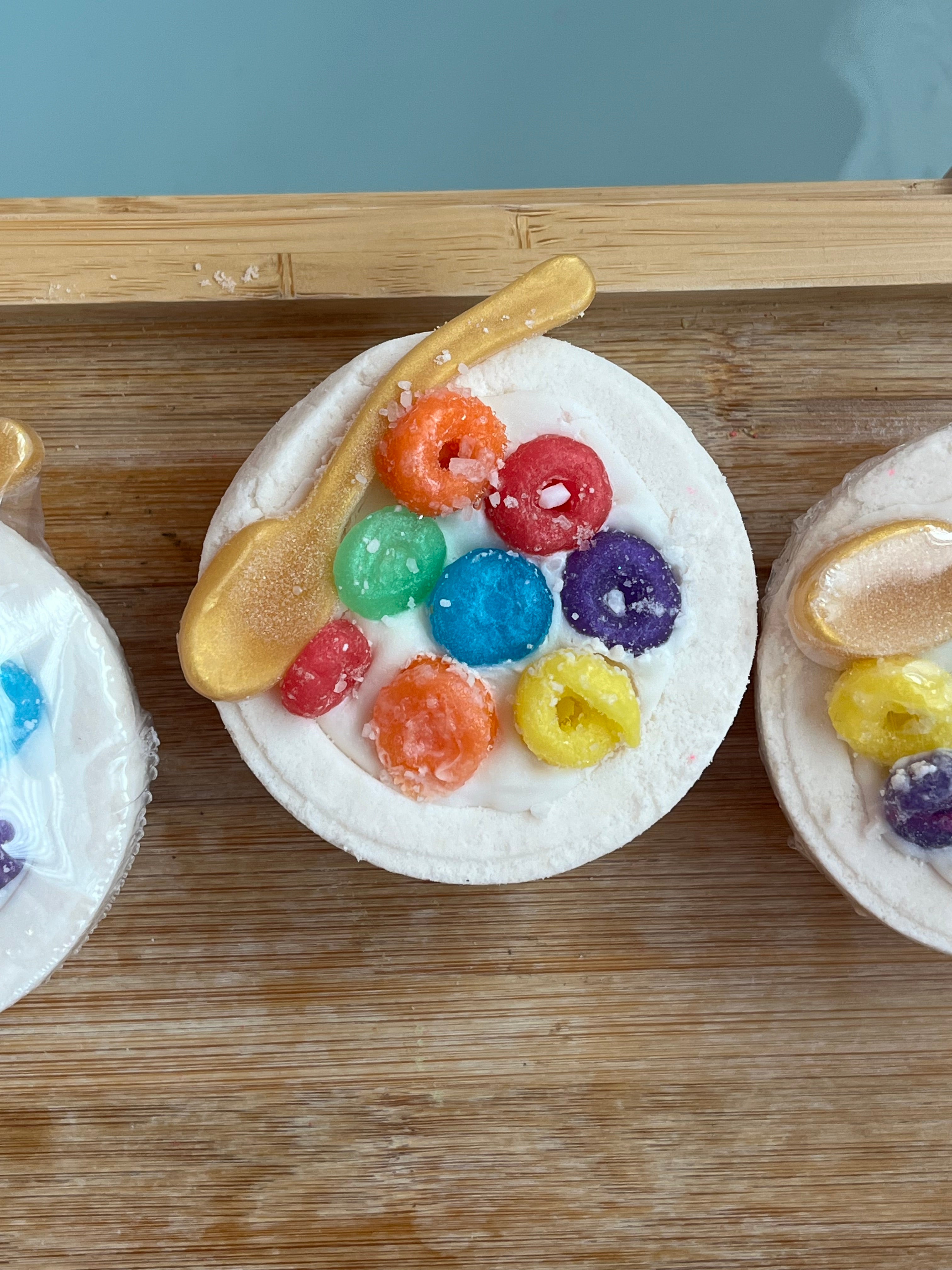 Fruit Loops Bath Bomb Glitzy Waters